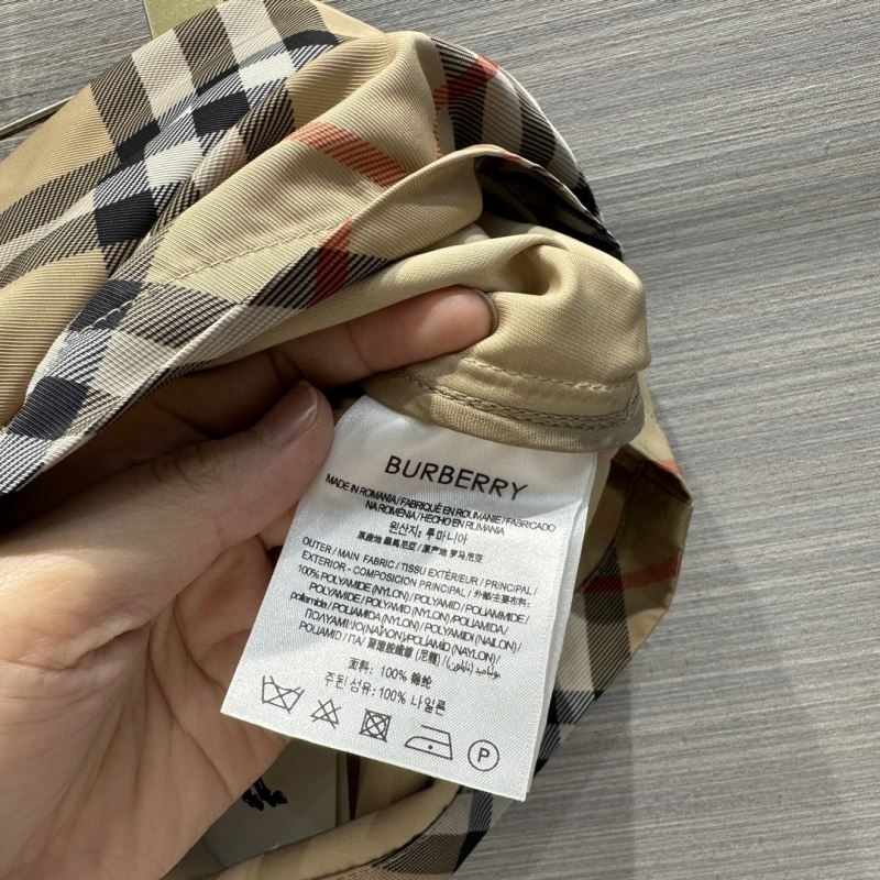 Burberry Short Pants